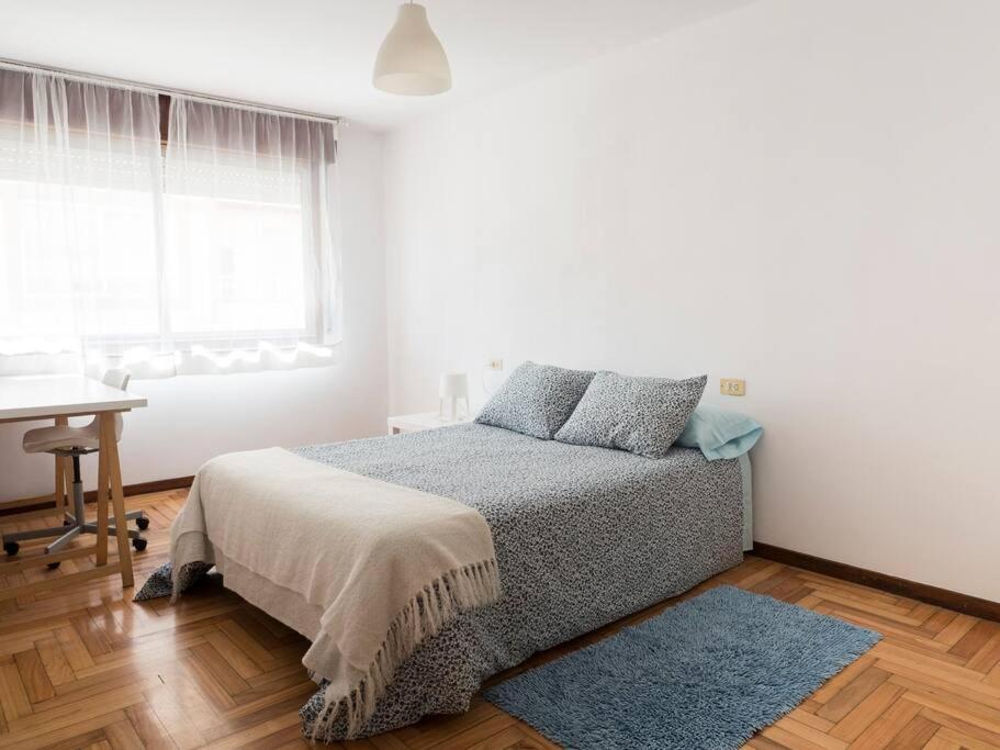 Piso Luminoso En El Centro De Vigo Para 8 Personas Exteriér fotografie